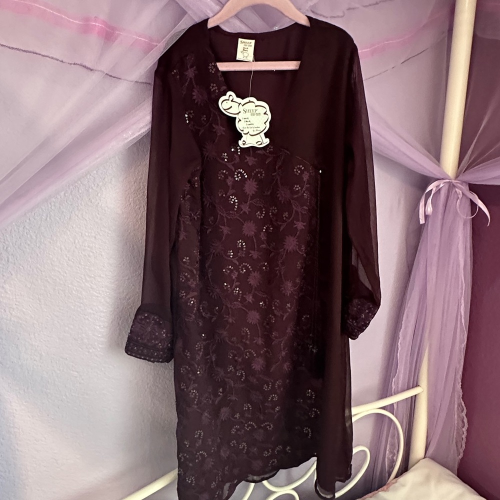 Girls Pakistani Plum Shalwar Kameez